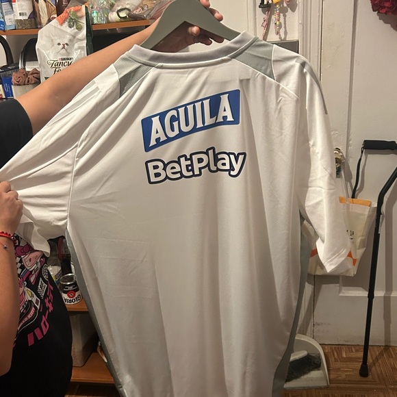 Rare adidas Colombia training jersey 2024. Won’t find in the adidas store. - Picture 2 of 5